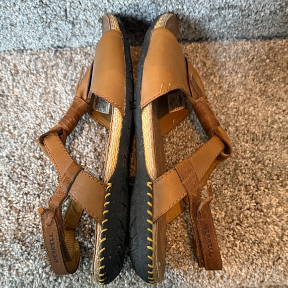 Merrell Women's Brown Leather Sandals - Picture 7 of 11